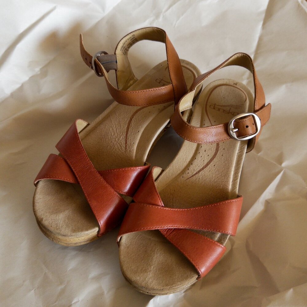 Dansko Larissa Dress Pump Criss Cross Adjustable Strap Sandal 36